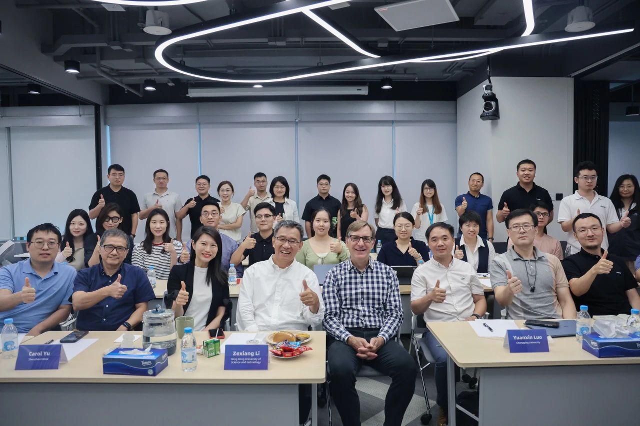 <span>Prof. Matthew S. Kressy came to HKCRC for sharing experiences in science and innovation.</span>
